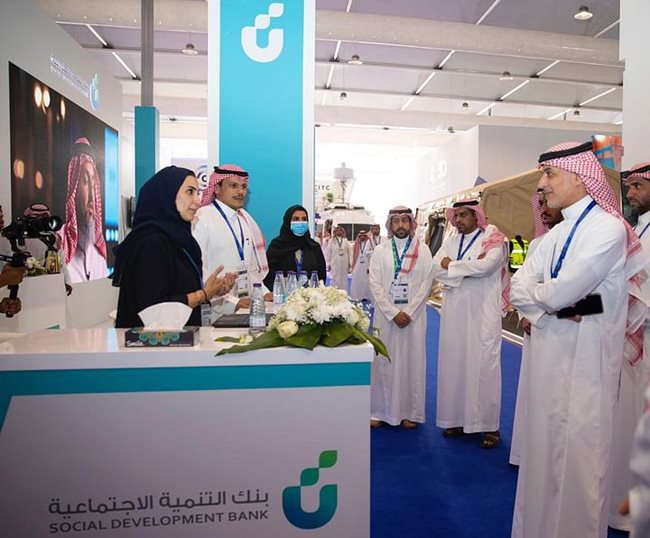 دعم الرياديين في معرض الدفاع العالمي